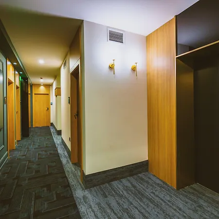 B1 Downtown Hotel, فندق صوفيا