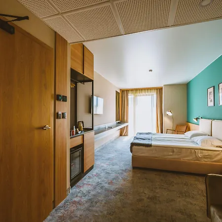Hotel B1 Downtown Hotel,
